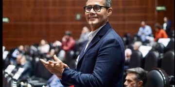 Director de Birmex compró al contado 2 depas por 22 mdp; además, suma al menos 19 viajes por el mundo