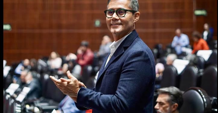 Director de Birmex compró al contado 2 depas por 22 mdp; además, suma al menos 19 viajes por el mundo