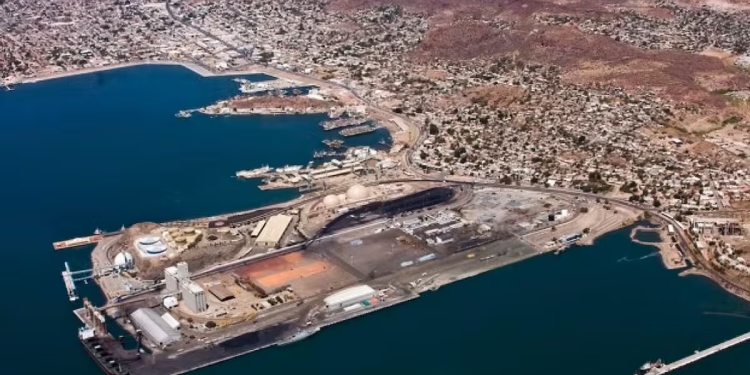 El Gobierno federal cede 36 hectáreas en el Mar de Cortés para una terminal privada de gas de Estados Unidos