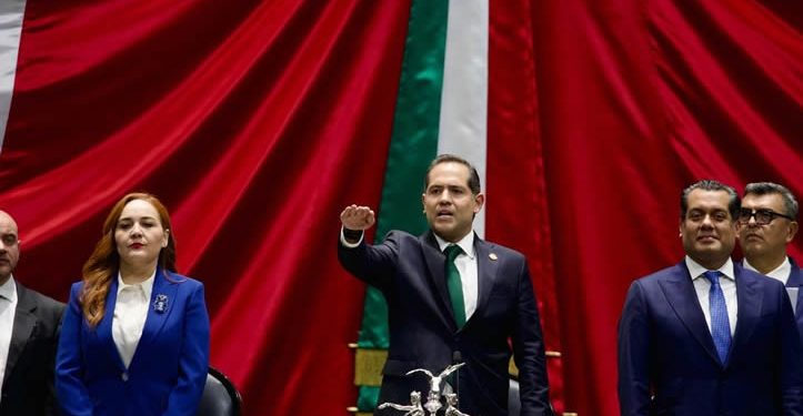 Asume el verde Bolaños Cacho mesa directiva de Diputados con 432 votos