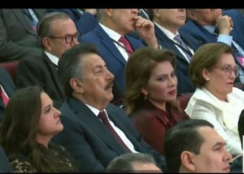Llama Durazo al movimiento a cerrar filas ante embestida de la oposición