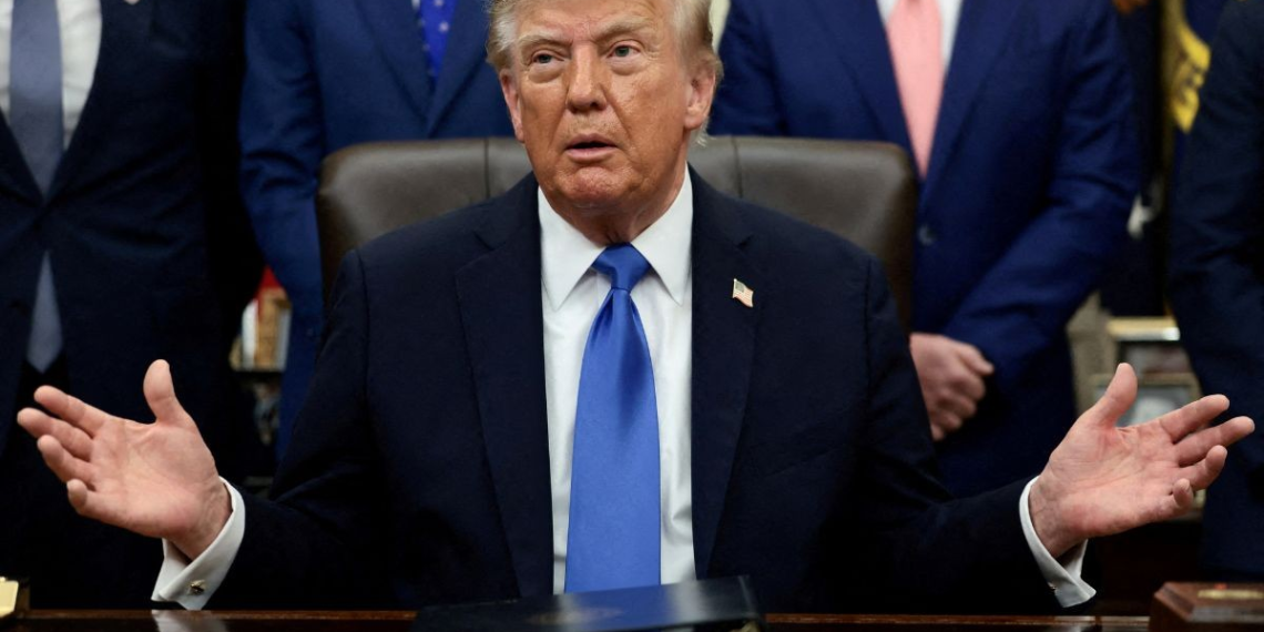 Trump rechaza más controles para la IA: ‘el único que necesita es un presidente fuerte e inteligente’