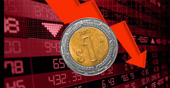 Peso mexicano se deprecia frente al dólar y regresa a las 17 unidades