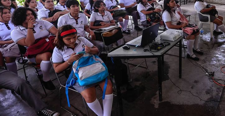 Huracán Polo: Sonora y Baja California Sur suspenden clases del 28 al 30 de septiembre en todos los niveles educativos