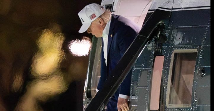 Aprobación de Trump se desploma al 32%; el nivel más bajo de su carrera política