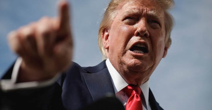 Trump impone a Canadá nuevas prohibiciones de importación, incluyendo alcohol