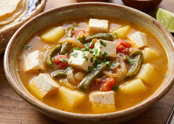 ¿Cómo preparar caldo sonorense? platillo que el ranking global Taste Atlas califica como la mejor sopa de México