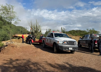 Padres de la Alcalde de Soyopa son Arrastrados por Arroyo; Uno Muere