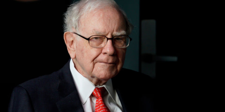 Tras 50 Años al Mando, Warren Buffett Deja la Presidencia de Berkshire Hathaway