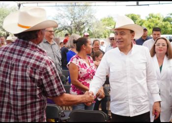 Inicia Durazo campaña de vacunación; serán más de 1 millón de dosis contra influenza y COVID-19