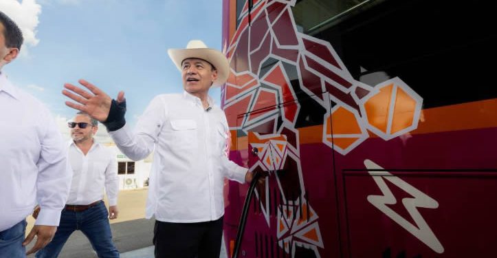 Sonora instala equipamiento tecnológico en la nueva Línea Eléctrica Exprés de Hermosillo