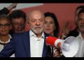 Lula admite que el resultado electoral es “inesperado” y ataca a Bolsonaro por sus lazos con el crimen