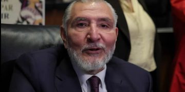 Caída de Taddei exhibe a las piezas de Adán Augusto López en el INE