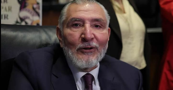 Caída de Taddei exhibe a las piezas de Adán Augusto López en el INE