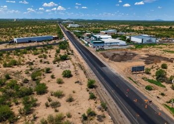 Registra avance carretera Hermosillo-Bahía de Kino