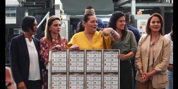 ‘Coyotes electorales’, un puñado de empresas acapara un mercado millonario desde hace décadas