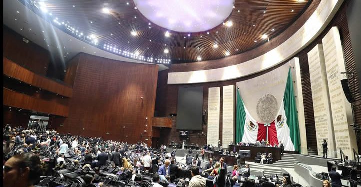 Diputados aprueban reforma sobre derechos de autor; incentiva retiro preventivo de contenidos: Artículo 19
