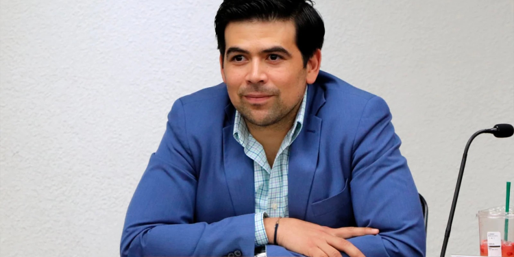 De secretario en Sonora a cabeza financiera: el vertiginoso ascenso del “Guapo” del INE