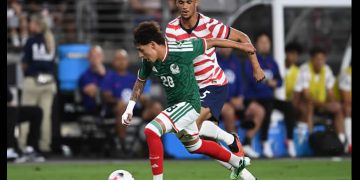 Víctima de sus propios errores, México cae ante Estados Unidos 3-0