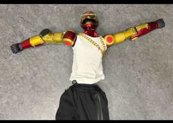 Robot presuntamente acosa sexualmente a adolescente en Alemania; policía investiga el caso