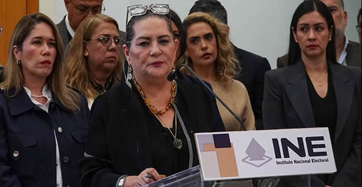 El INE admite que varios proveedores de material investigados por irregularidades en la contratación trabajaron en la institución