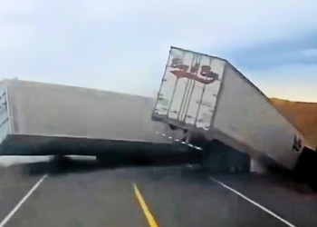 Accidente entre tres tráileres deja dos heridos en carretera Sonoyta-San Luis Río Colorado; una de las unidades se incendió tras la colisión